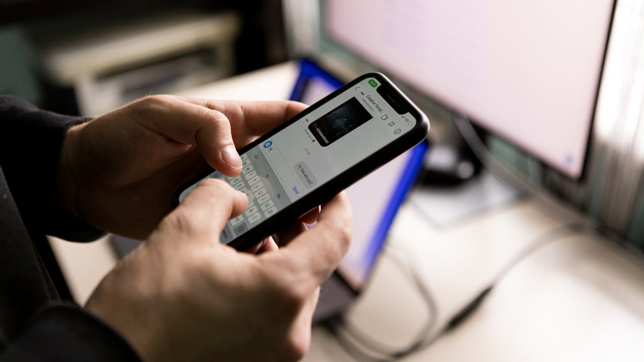 VTuber配信者の評価とSNS時代の冷静な向き合い方