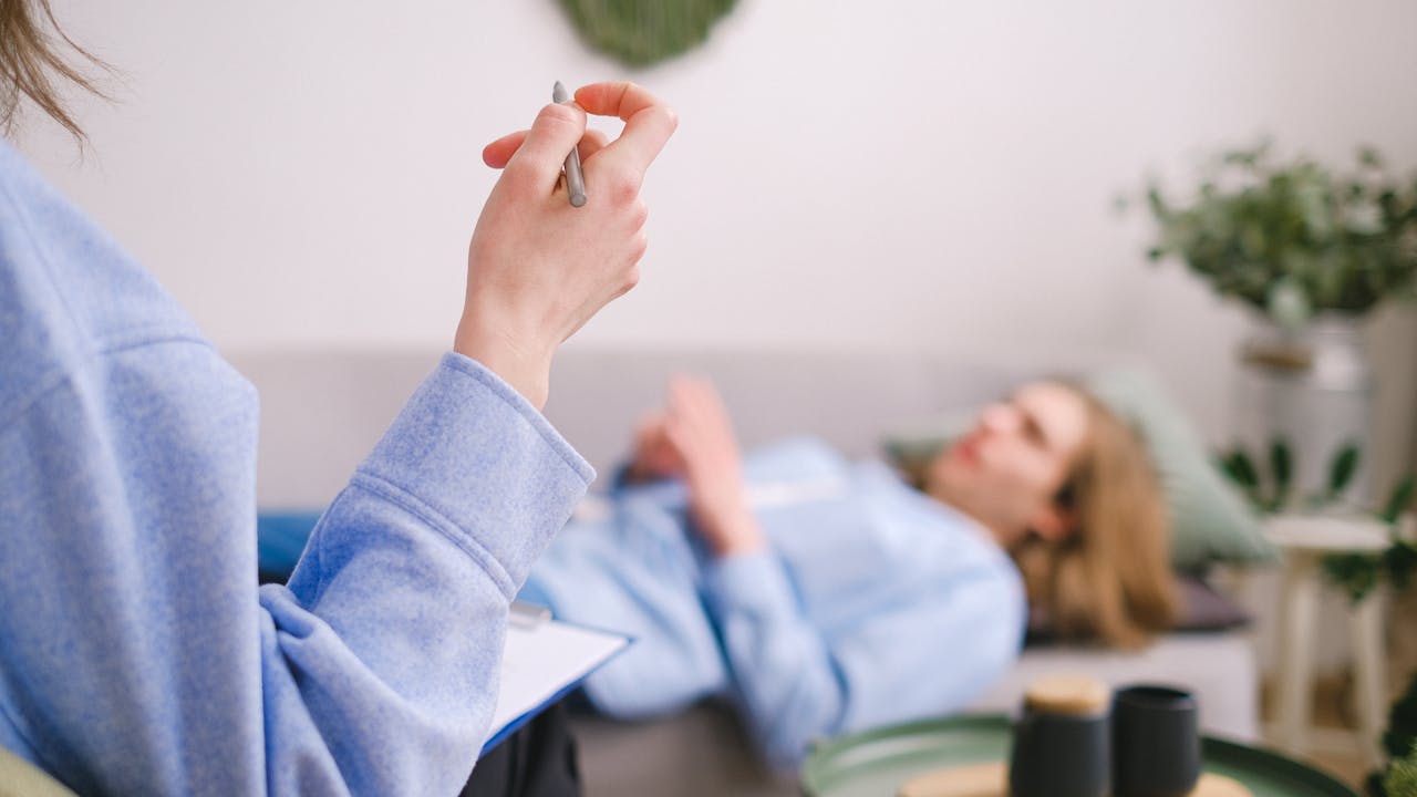 虚言癖と妄想癖の違いを理解する
