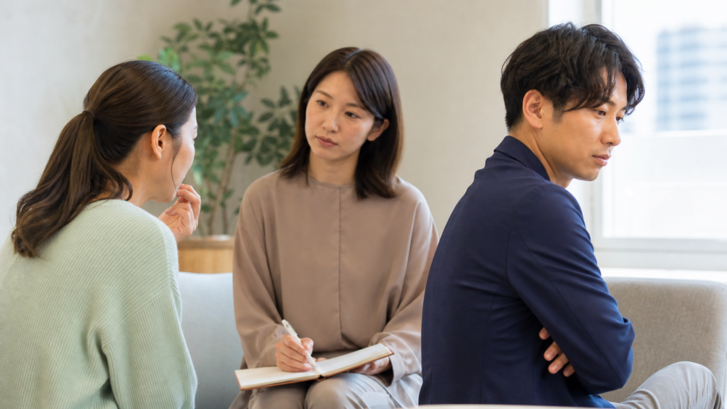 虚言癖と悪口の心理を冷静に整理する相談風景