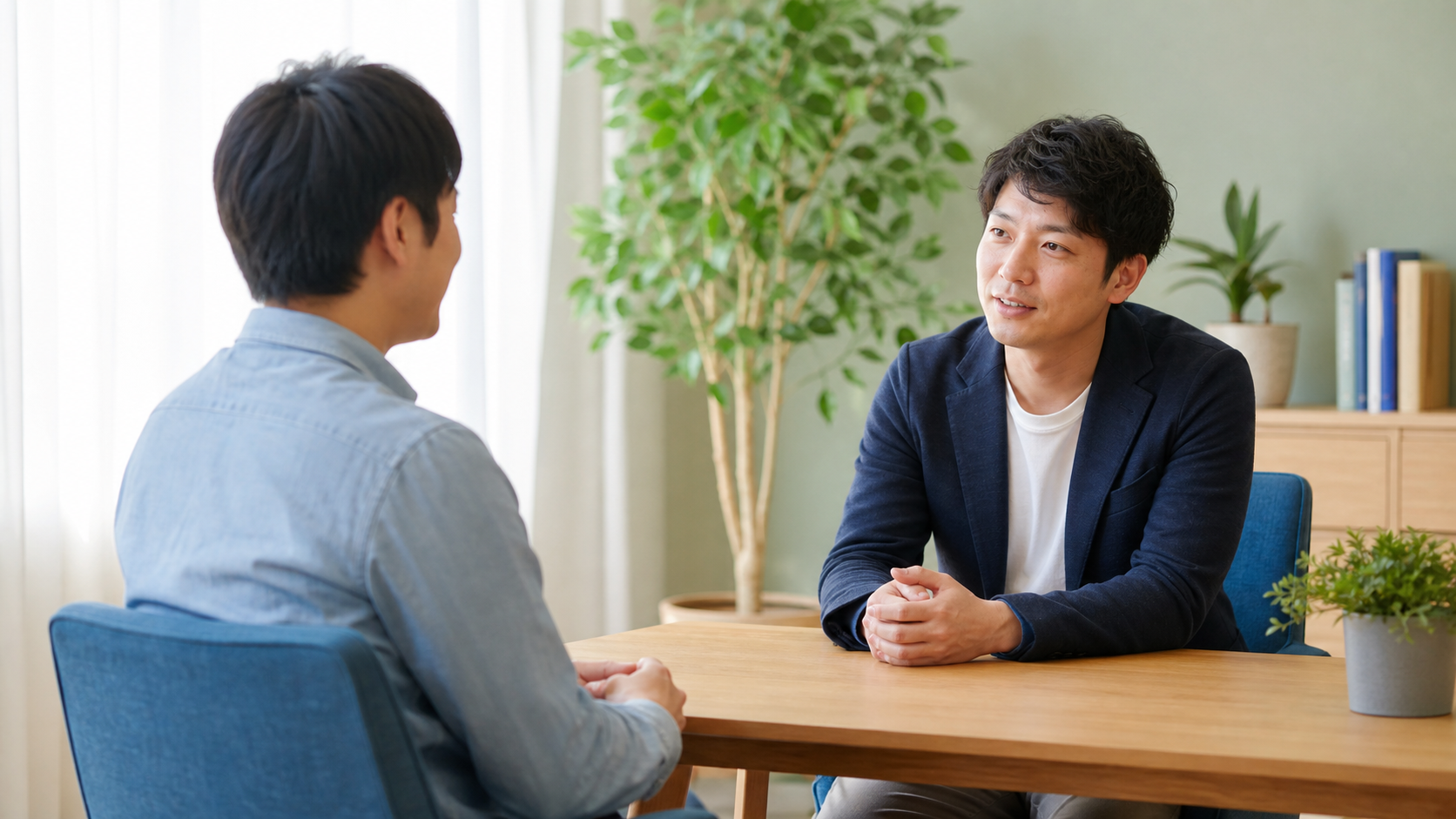 酔うと嘘をつく悩みについてカウンセリングで相談する様子