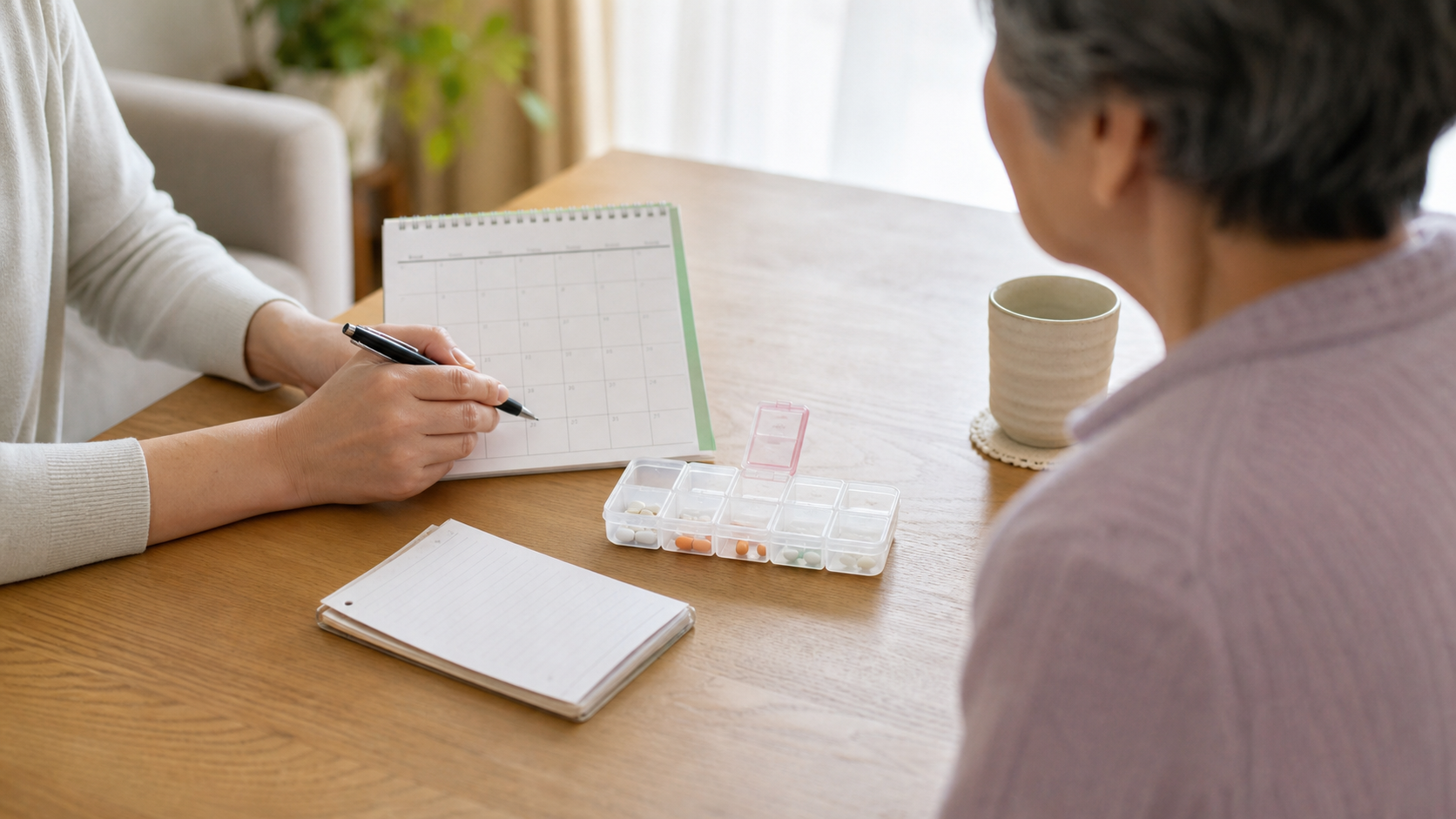 認知症の記憶障害や作話をメモと予定で整理する場面