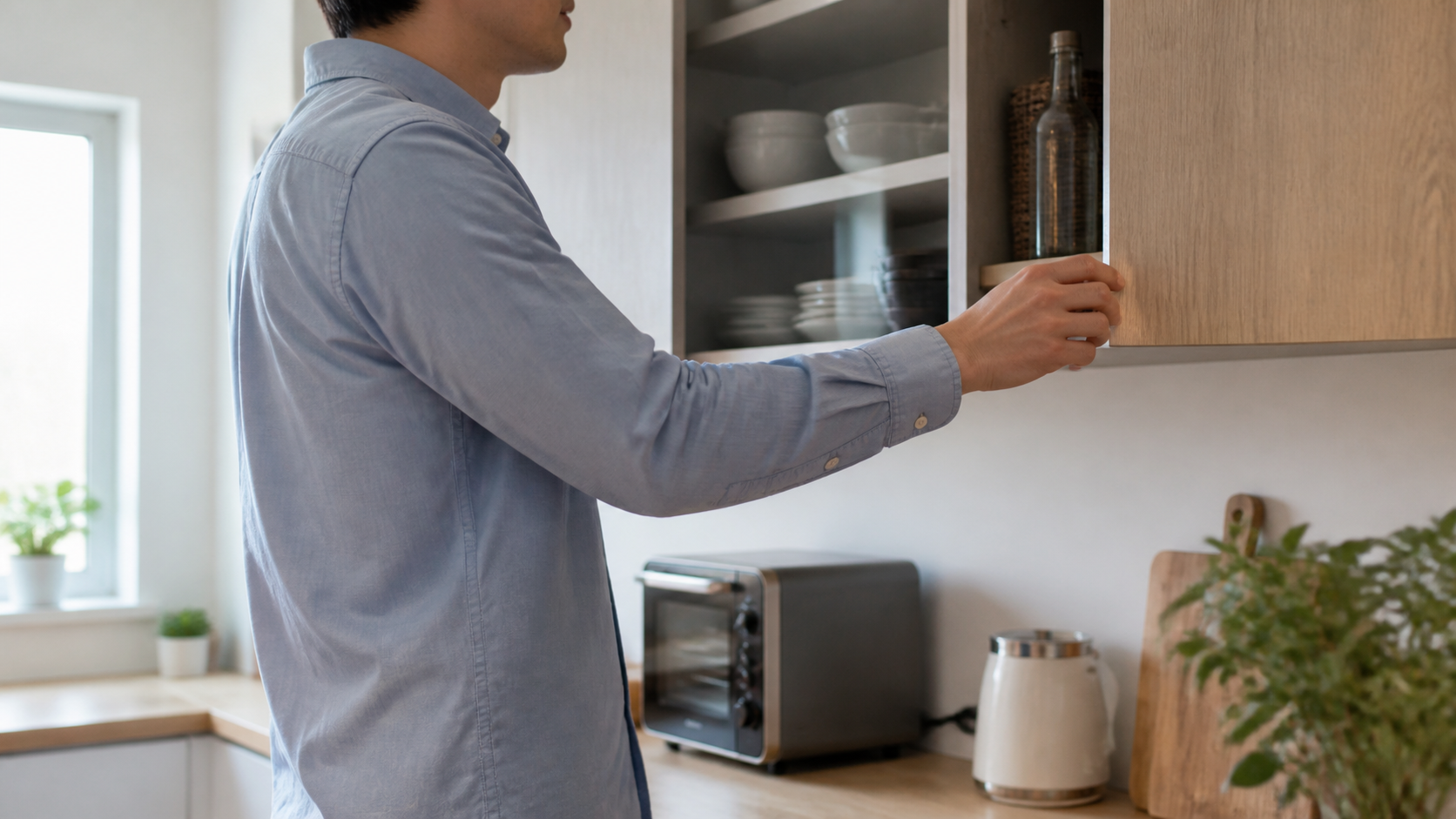 飲酒を隠す行動とアルコール依存症の否認を表す家庭の様子