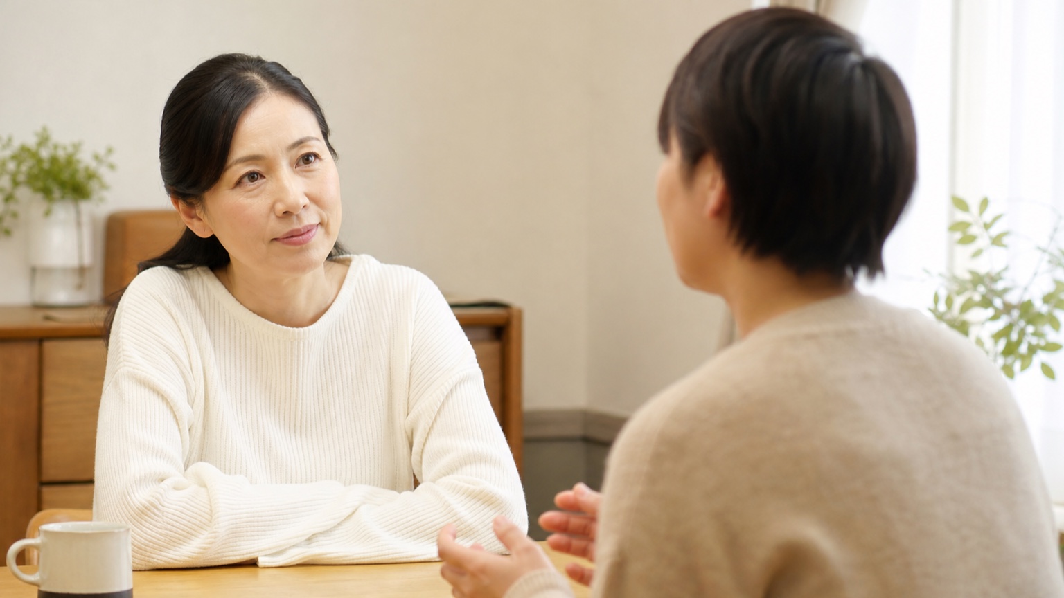 嘘と決めつけずに話を聞く家族